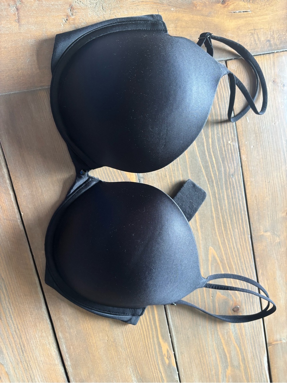 Victoria's Secret Black Padded T-Shirt Bra